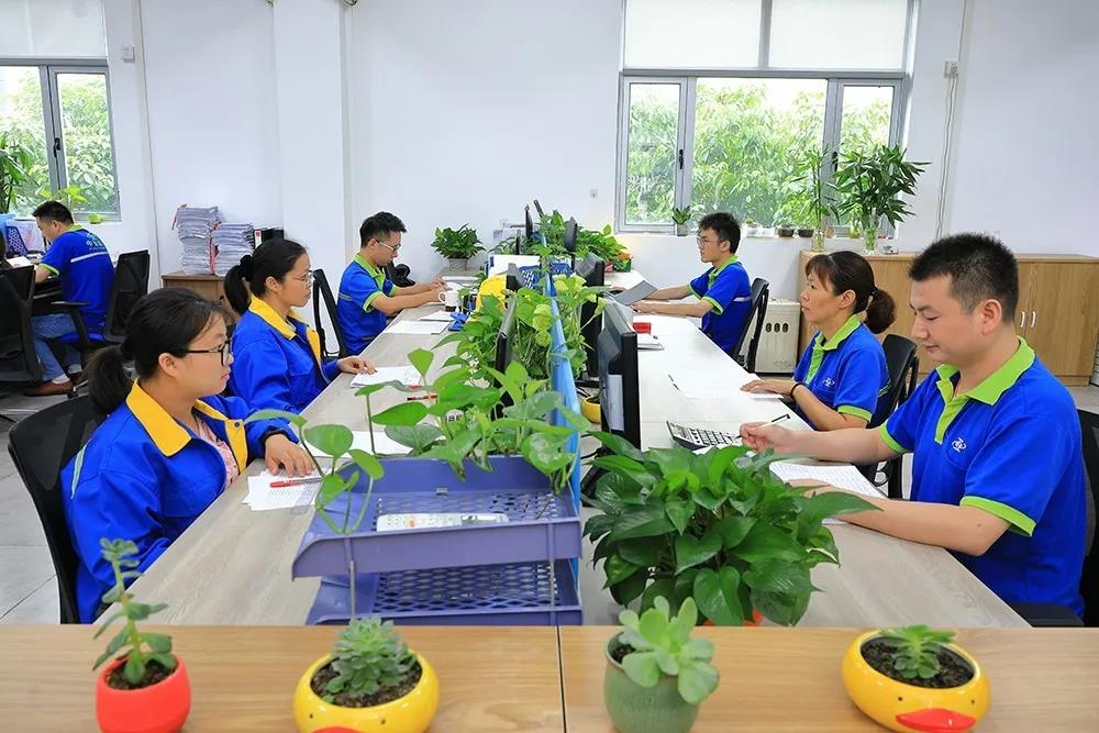 中亞丨九九重陽節(jié),濃濃敬老情——向老員工致敬(圖8) 中亞丨九九重陽節(jié),濃濃敬老情——向老員工致敬(圖8)